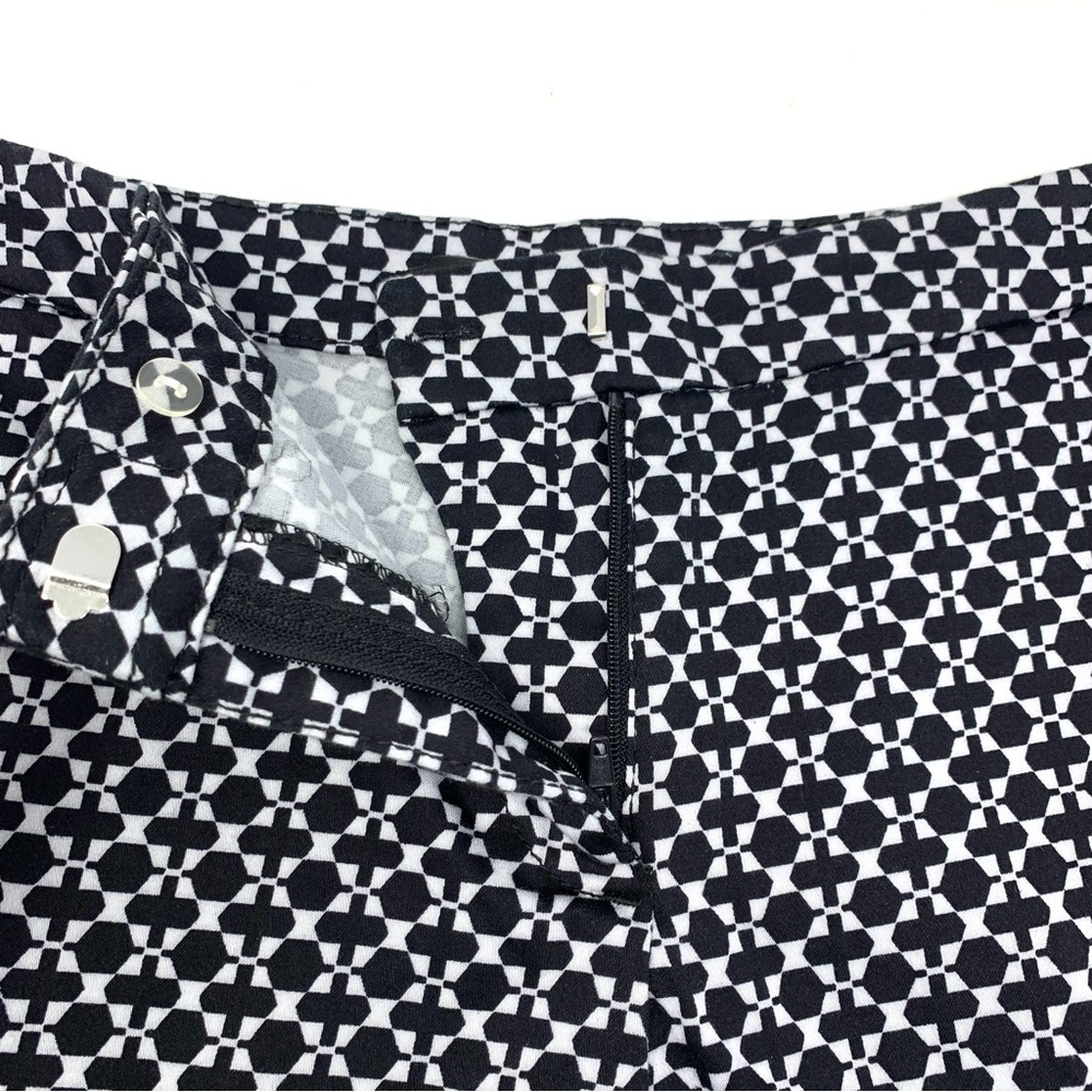 H&M Women's Cotton Shorts in Black and White Pattern size 2 - Picture 7 of 9